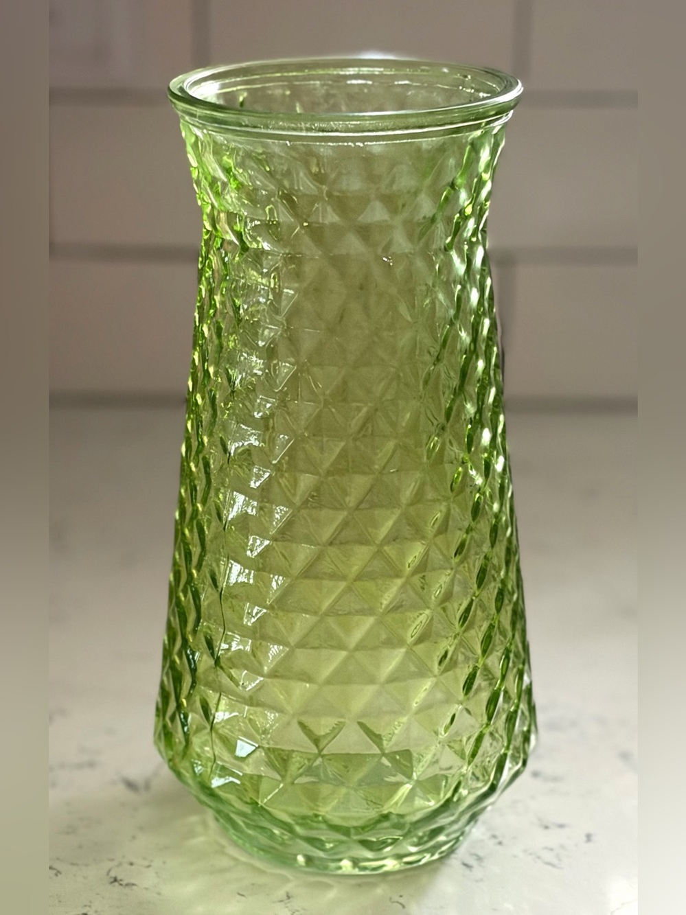 EUC Vintage DPS Paula Green ‘Pineapple’ 9 in Vase